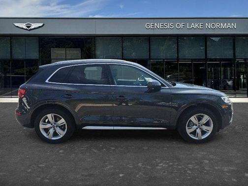 Manhattan Gray Metallic 2019 Audi Q5 2.0T Premium Plus