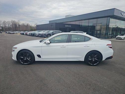 2023 Genesis G70 2.0T