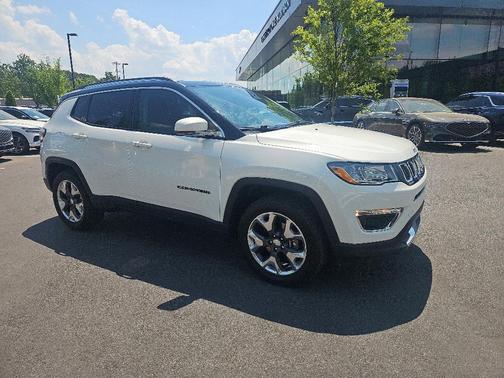 White 2019 Jeep Compass Limited