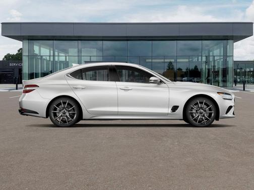2026 Genesis G70 2.5T Standard