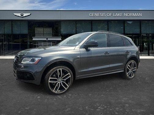 Daytona Gray Pearl Effect 2017 Audi Q5 3.0T Premium Plus