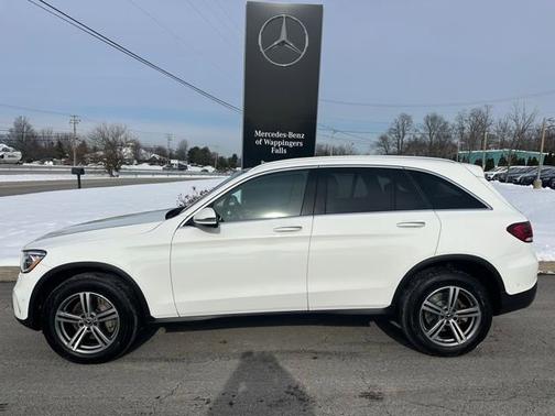 2022 Mercedes-Benz GLC 300 
