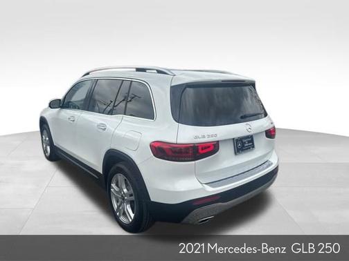 2021 Mercedes-Benz GLB 250