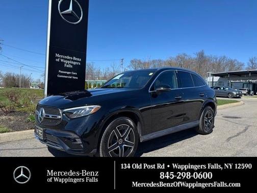 2025 Mercedes-Benz GLC 300 4MATIC