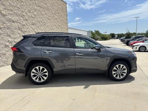 2022 Toyota RAV4 Limited