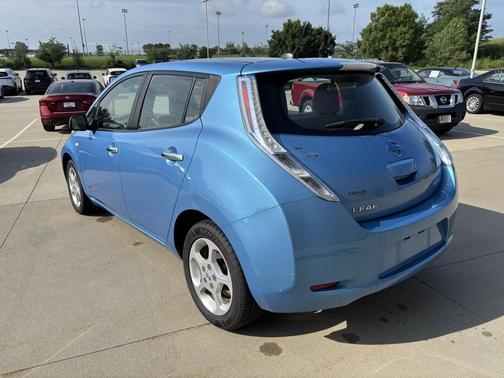 2012 Nissan Leaf SV