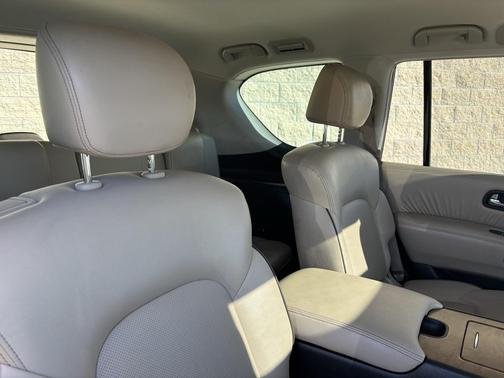2023 Nissan Armada SL 4WD