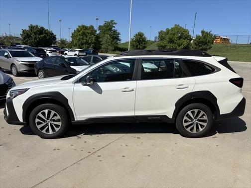 2024 Subaru Outback Base