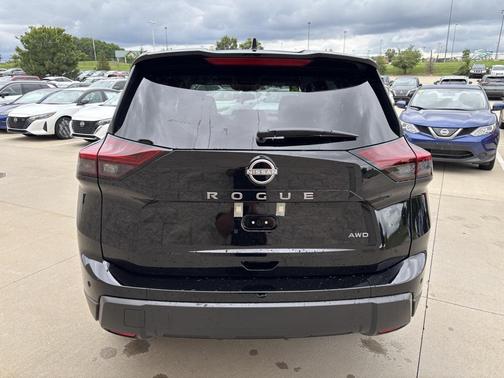2026 Nissan Rogue S
