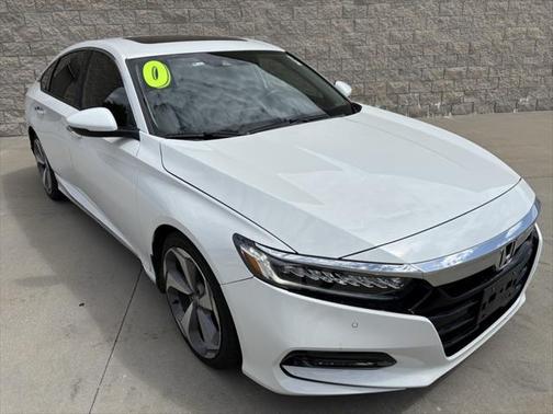 2020 Honda Accord Touring 2.0T