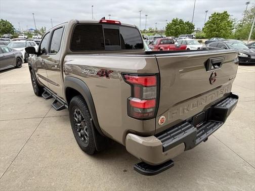 2022 Nissan Frontier PRO-4X