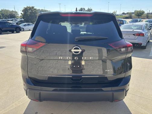 2024 Nissan Rogue S