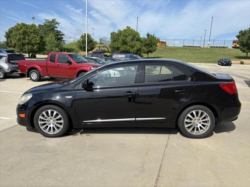 2013 Suzuki Kizashi SE