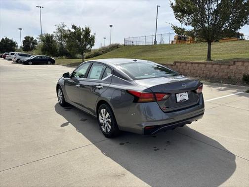 2025 Nissan Altima S FWD
