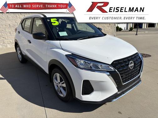 2025 Nissan Kicks Play S