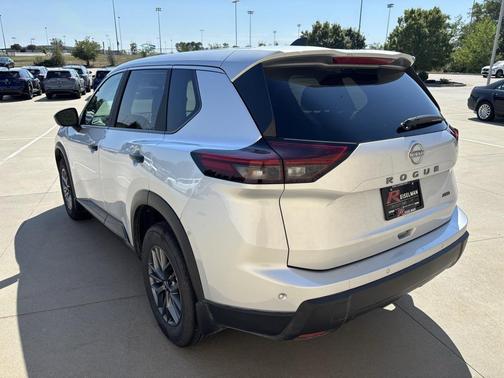 2025 Nissan Rogue S