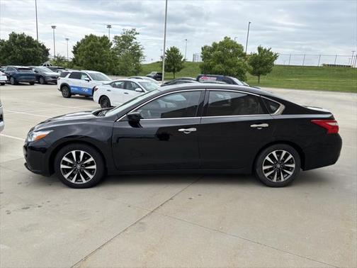 2017 Nissan Altima 2.5 SV
