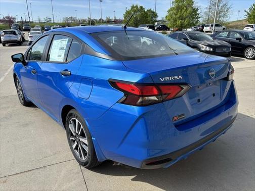 2024 Nissan Versa 1.6 S