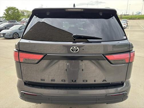 2025 Toyota Sequoia Base