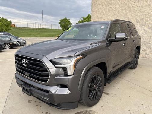 2025 Toyota Sequoia Base