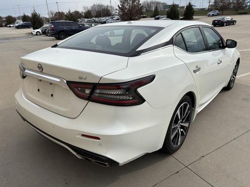 2023 Nissan Maxima SV Xtronic CVT