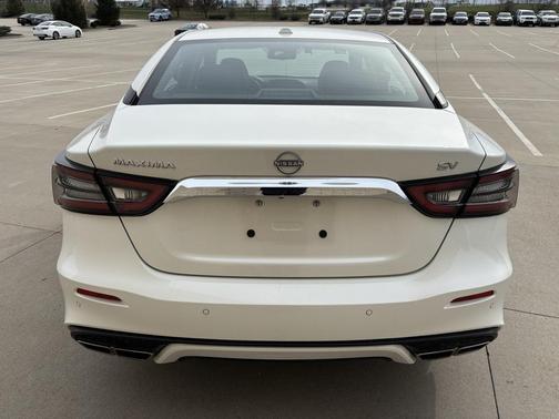 2023 Nissan Maxima SV Xtronic CVT