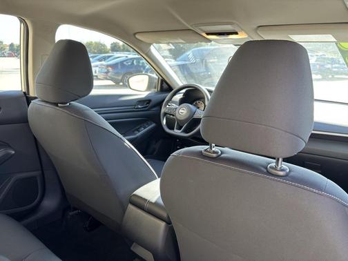 2025 Nissan Altima S FWD