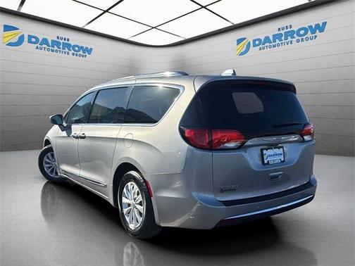 2018 Chrysler Pacifica Touring-L