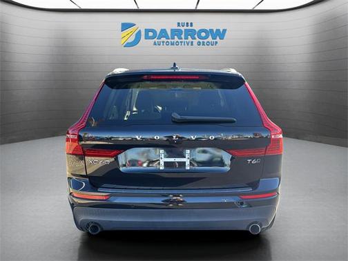 2018 Volvo XC60 T6 Momentum