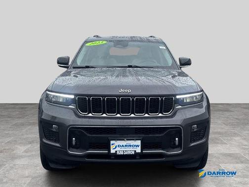 Baltic Gray Metallic Clearcoat 2023 Jeep Grand Cherokee L Overland