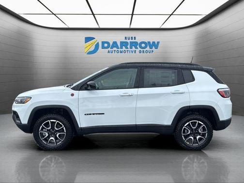 Bright White Clearcoat 2026 Jeep Compass Trailhawk