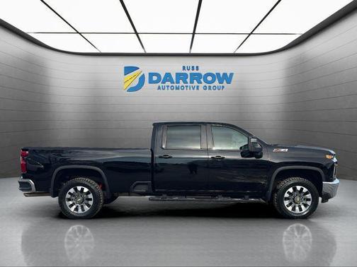 Black 2022 Chevrolet Silverado 2500 LT