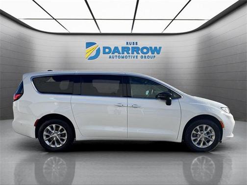 2025 Chrysler Pacifica L