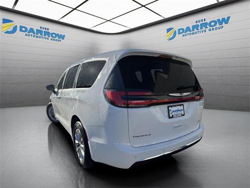 2025 Chrysler Pacifica L