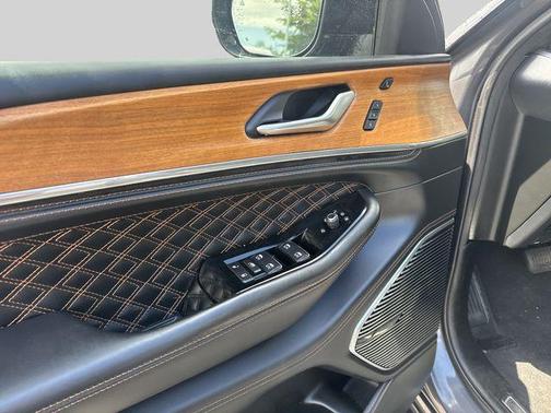 Baltic Gray Metallic Clearcoat 2024 Jeep Grand Cherokee L Summit Reserve