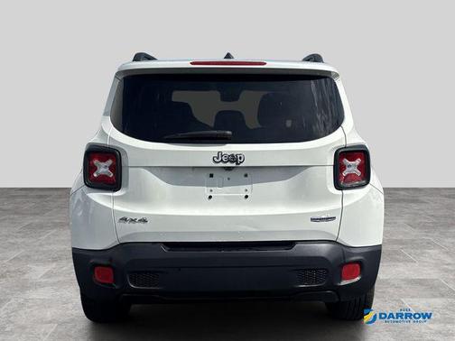 Alpine White 2016 Jeep Renegade Latitude
