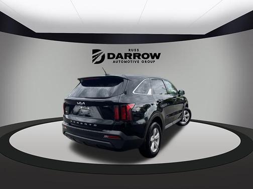 2022 Kia Sorento LX