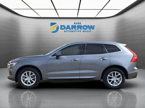 2021 Volvo XC60 T5 Momentum