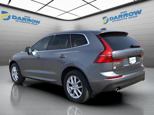 2021 Volvo XC60 T5 Momentum