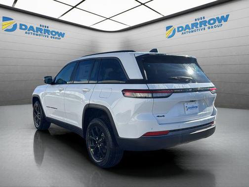 2026 Jeep Grand Cherokee Altitude