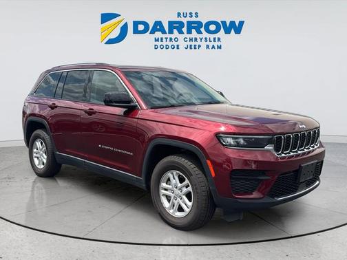 Velvet Red Pearlcoat 2023 Jeep Grand Cherokee Laredo