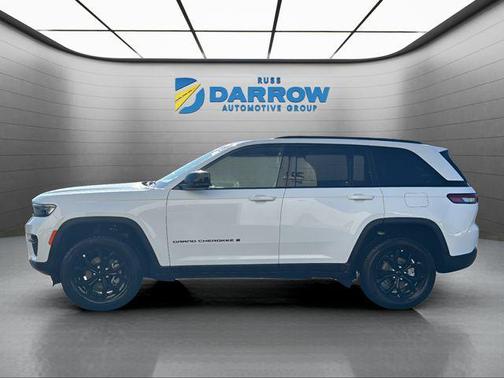 2025 Jeep Grand Cherokee Altitude
