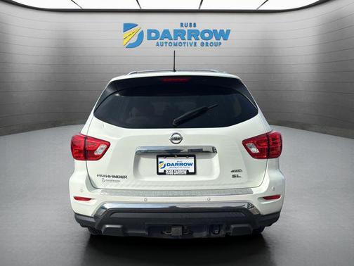 2017 Nissan Pathfinder SL
