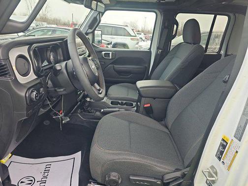 2024 Jeep Gladiator Sport S