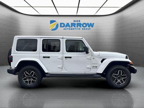 Bright White Clearcoat 2024 Jeep Wrangler 4-Door Sahara 4x4