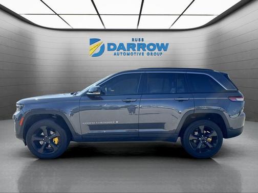 Baltic Gray Metallic Clearcoat 2024 Jeep Grand Cherokee Limited