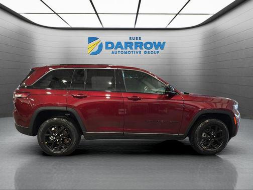 2026 Jeep Grand Cherokee Altitude