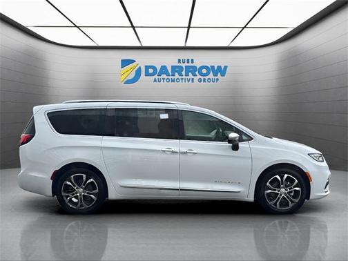 2026 Chrysler Pacifica L