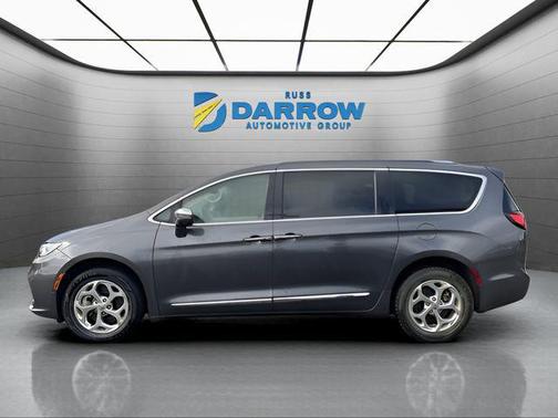 Granite Crystal Metallic Clearcoat 2021 Chrysler Pacifica Limited