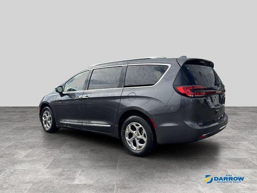 Granite Crystal Metallic Clearcoat 2021 Chrysler Pacifica Limited